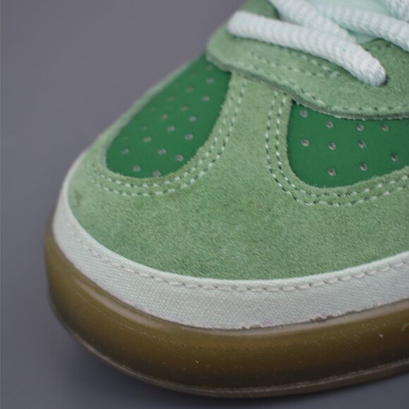 adidas Originals x Bad Bunny - Picture 4 of 8